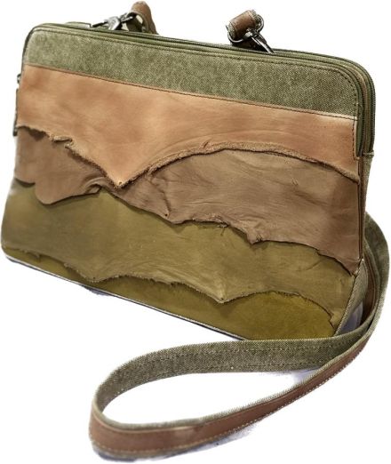 SHOULDER BAG