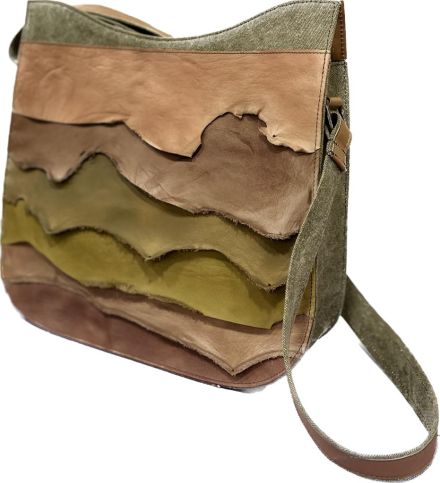 SHOULDER BAG