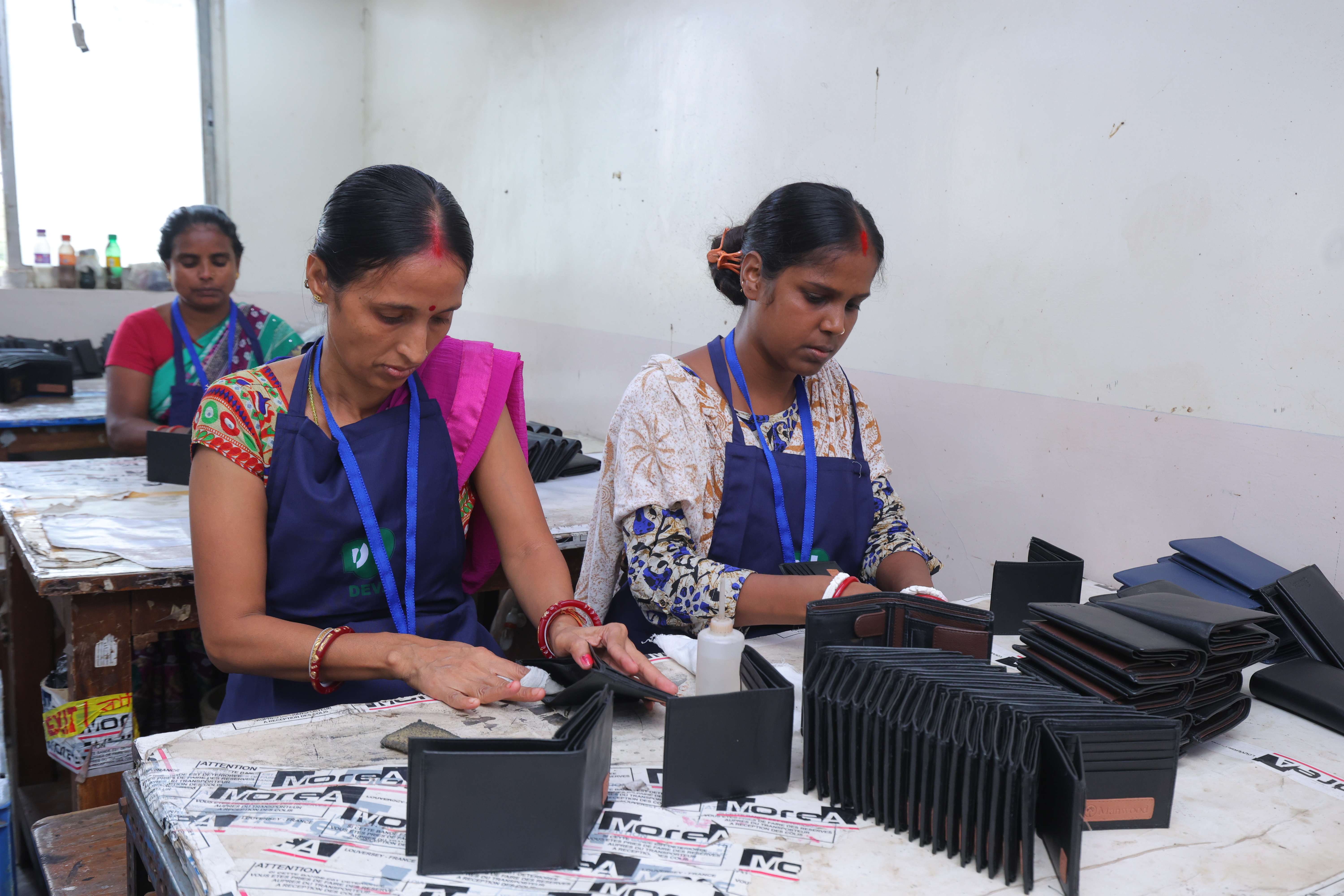 Leather bag craftsmanship